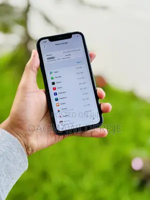Apple iPhone 11 64 GB Black