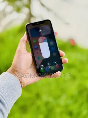 Apple iPhone 11 64 GB Black