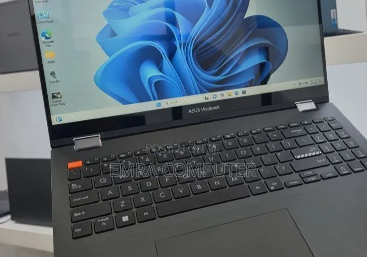 New Laptop Asus 16GB Intel Core i5 SSD 512GB