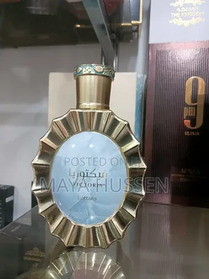 Lattafa Victoria Eau De Parfum (100ml)
