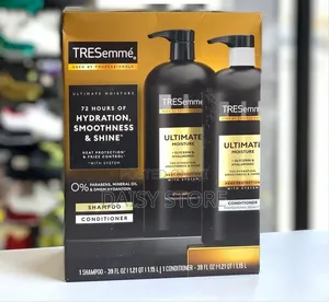ኦሪጅናል TRESemmé Ultimate Moisture Shampoo & Conditioner Set (1.15L X 2)