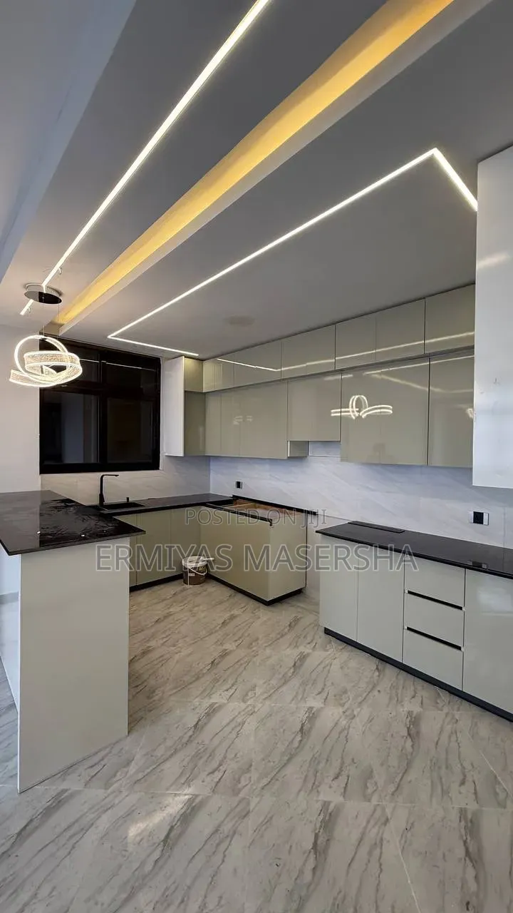 Furnished 3bdrm Apartment in Yeka for sale