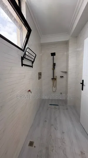 Furnished 3bdrm Apartment in Yeka for sale