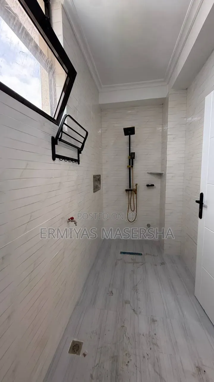 Furnished 3bdrm Apartment in Yeka for sale