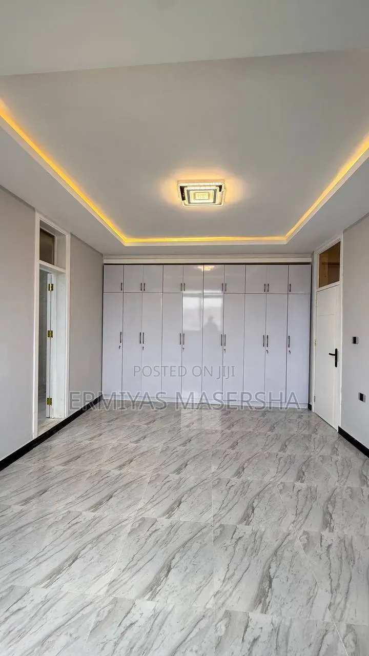 Furnished 3bdrm Apartment in Yeka for sale