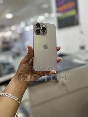 New Apple iPhone 15 Pro Max 256 GB Silver