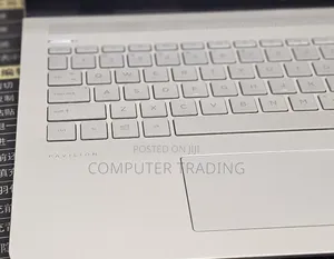 New Laptop HP Pavilion 15 8GB Intel Core i5 HDD 1T