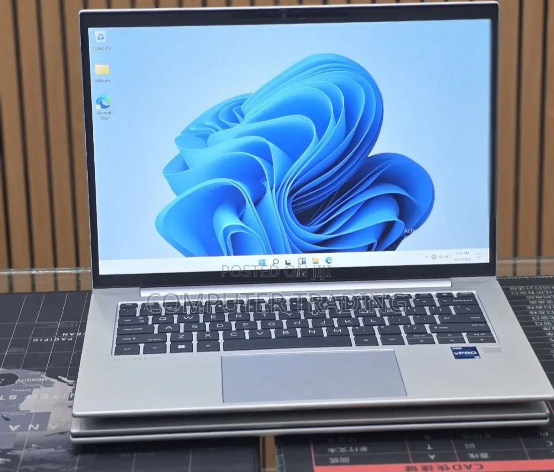 New Laptop HP EliteBook 840 G9 16GB Intel Core i7 SSD 512GB