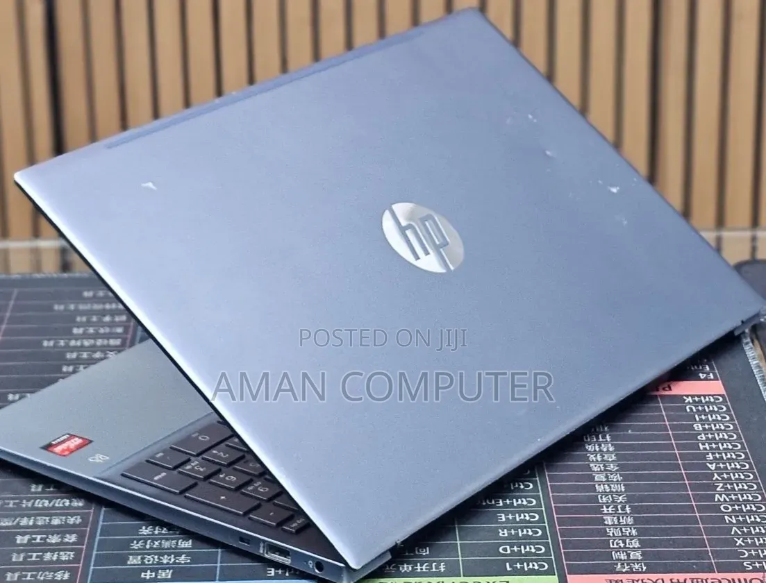 New Laptop HP Pavilion 14 8GB AMD Ryzen 5 SSD 512GB