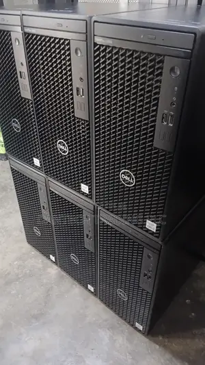 New Desktop Computer Dell OptiPlex 3080 4GB Intel Core i5 HDD 1T