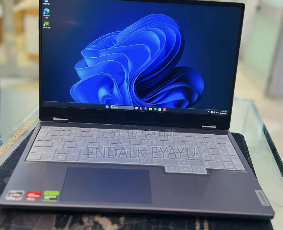 New Laptop Lenovo Legion 5 16GB AMD Ryzen 7 SSD 1T