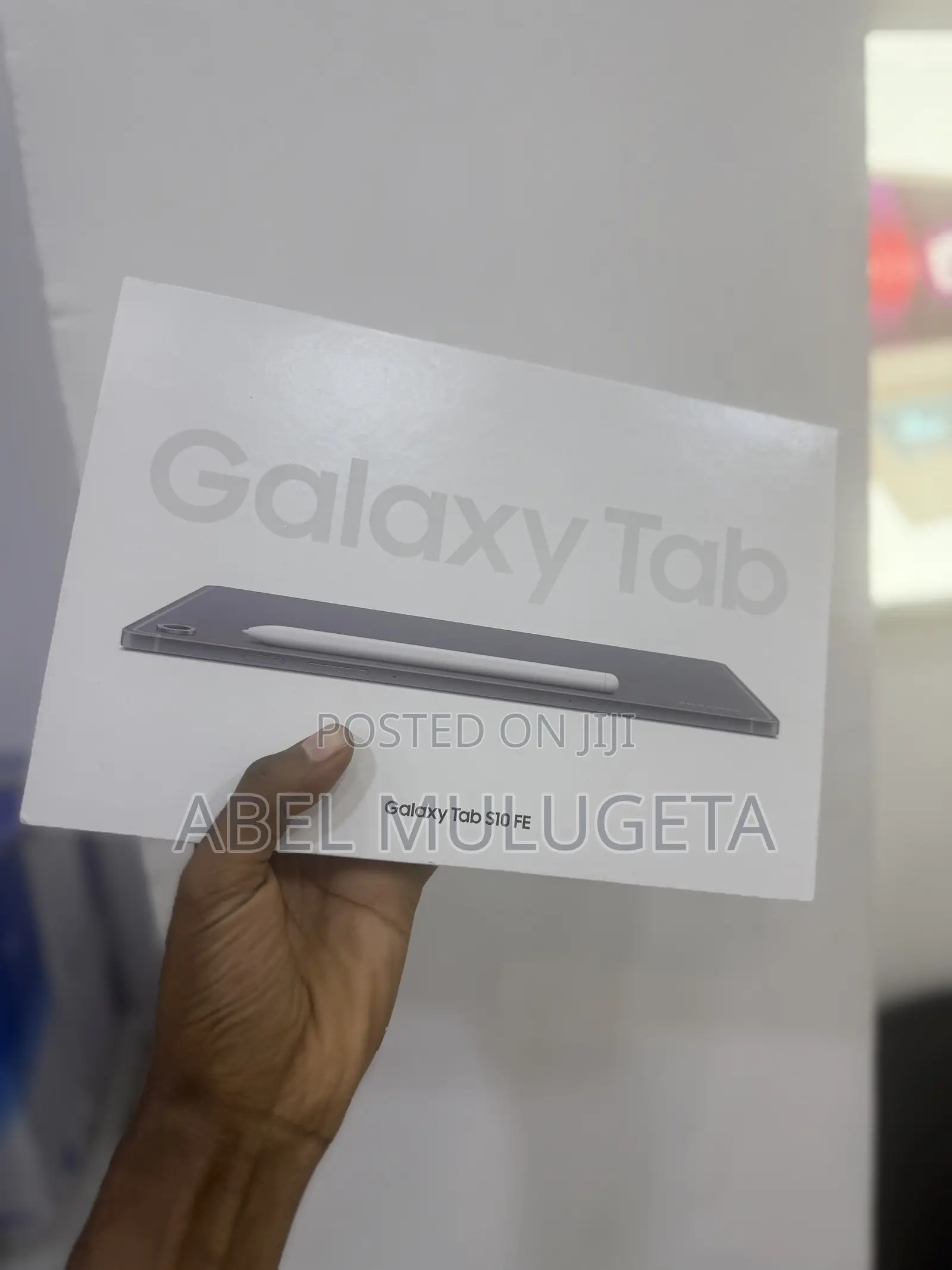New Laptop Samsung 8GB HDD+SSD 128GB