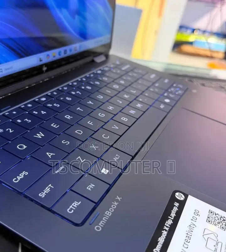 New Laptop HP OmniBook X Flip 14" 16GB Intel Core Ultra 5 SSD 512GB