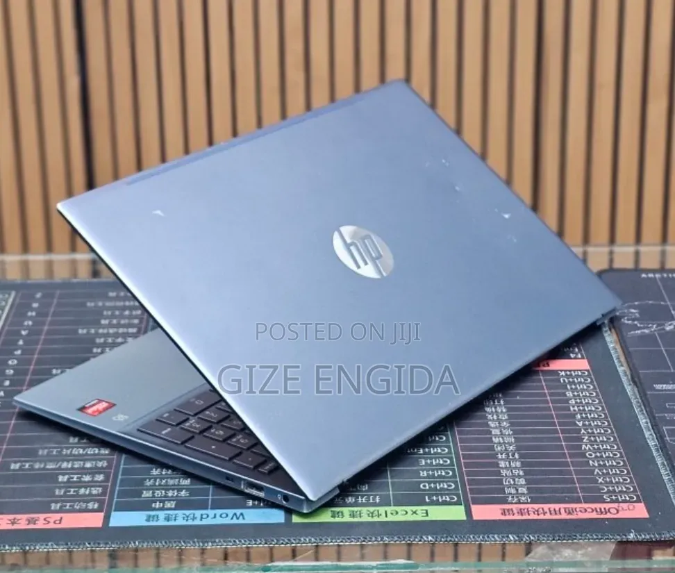 New Laptop HP Pavilion 15 8GB AMD Ryzen 5 SSD 512GB