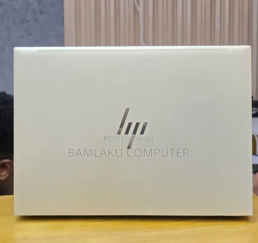 New Laptop HP EliteBook 840 G9 16GB Intel Core i5 SSD 512GB