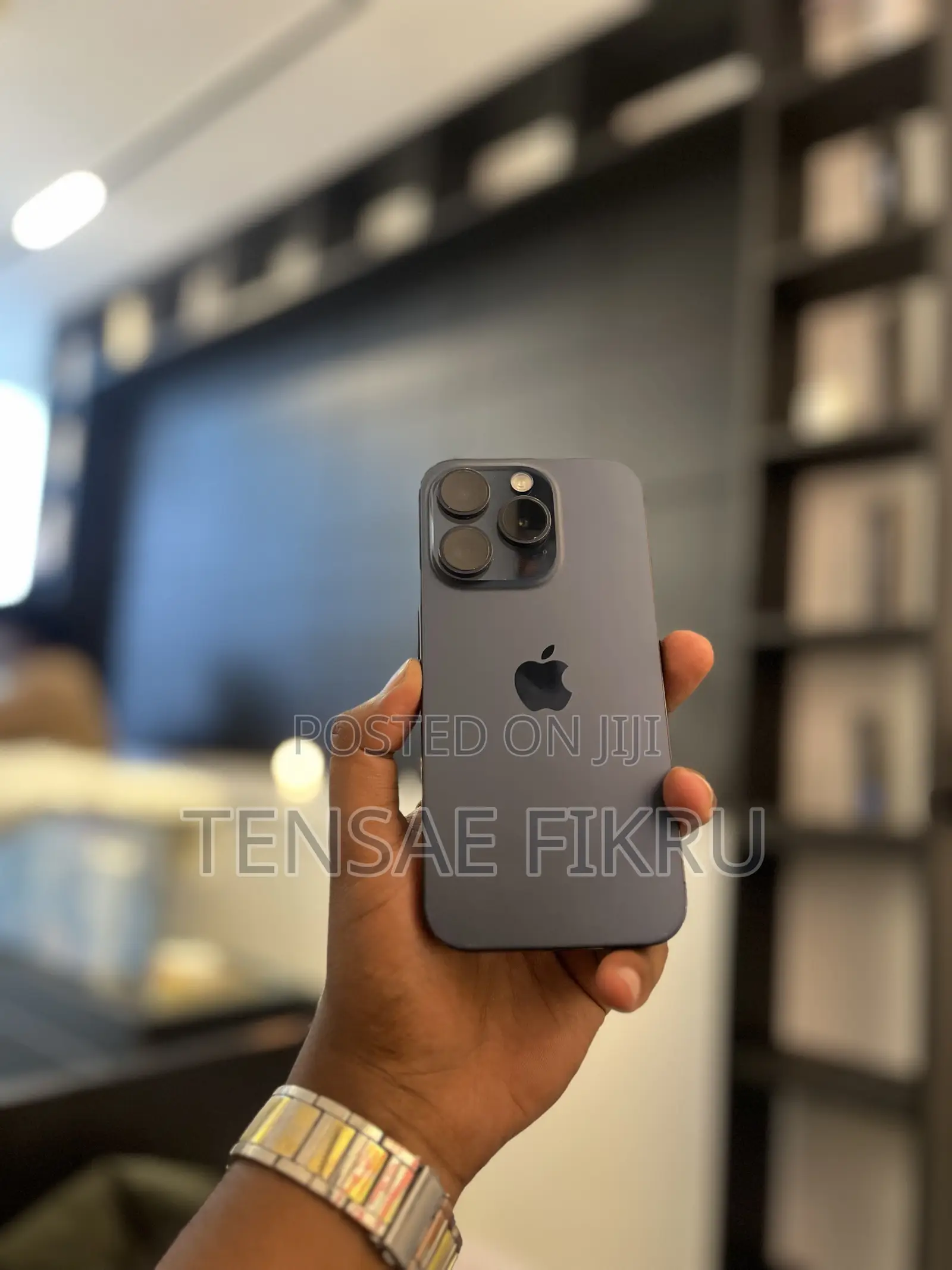 New Apple iPhone 15 Pro 256 GB Blue