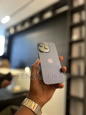 New Apple iPhone 15 Pro 256 GB Blue