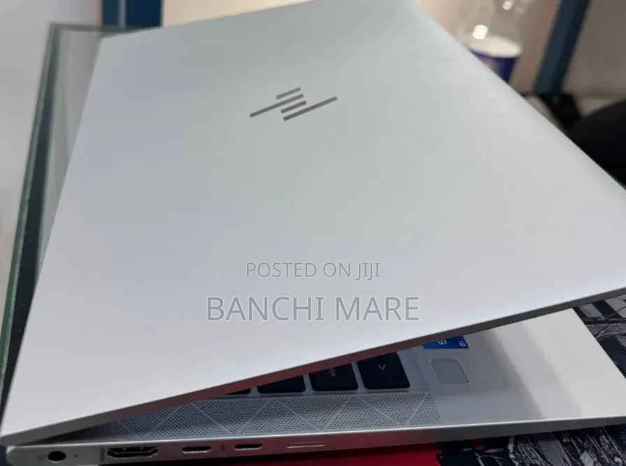 New Laptop HP EliteBook 830 16GB Intel Core i5 SSD 512GB