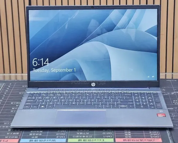 New Laptop HP Pavilion 15 8GB AMD Ryzen 5 SSD 512GB