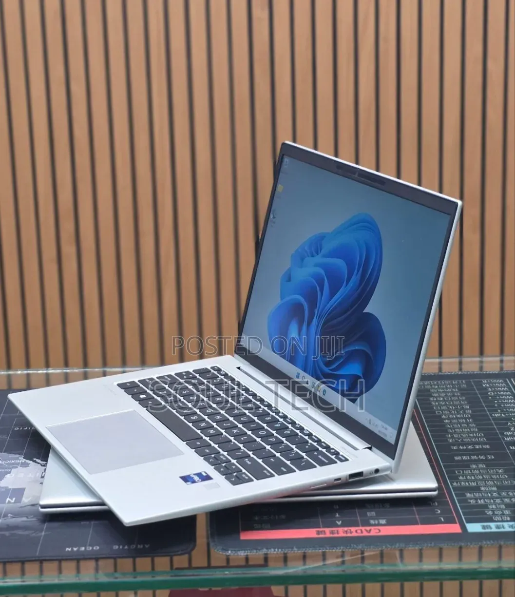 New Laptop HP EliteBook 840 G9 16GB Intel Core i7 SSD 512GB