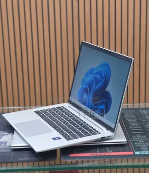New Laptop HP EliteBook 840 G9 16GB Intel Core i7 SSD 512GB