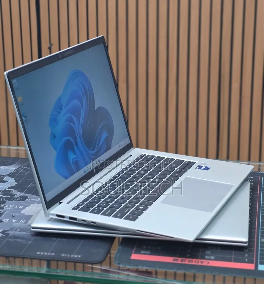 New Laptop HP EliteBook 840 G9 16GB Intel Core i7 SSD 512GB