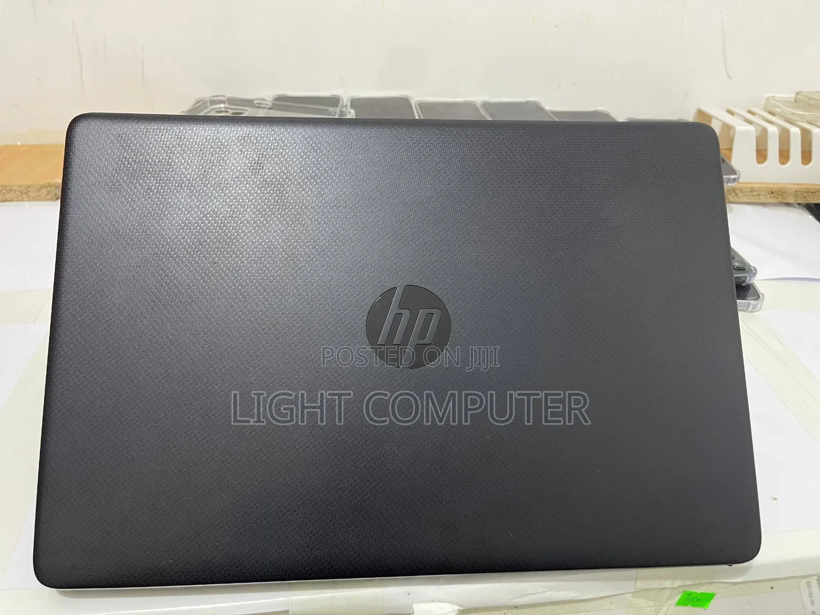 New Laptop HP Stream Notebook 8GB Intel Core i5 SSHD (Hybrid) 1T