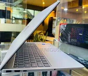 New Laptop HP Stream Notebook 16GB Intel Core i7 SSD 1T