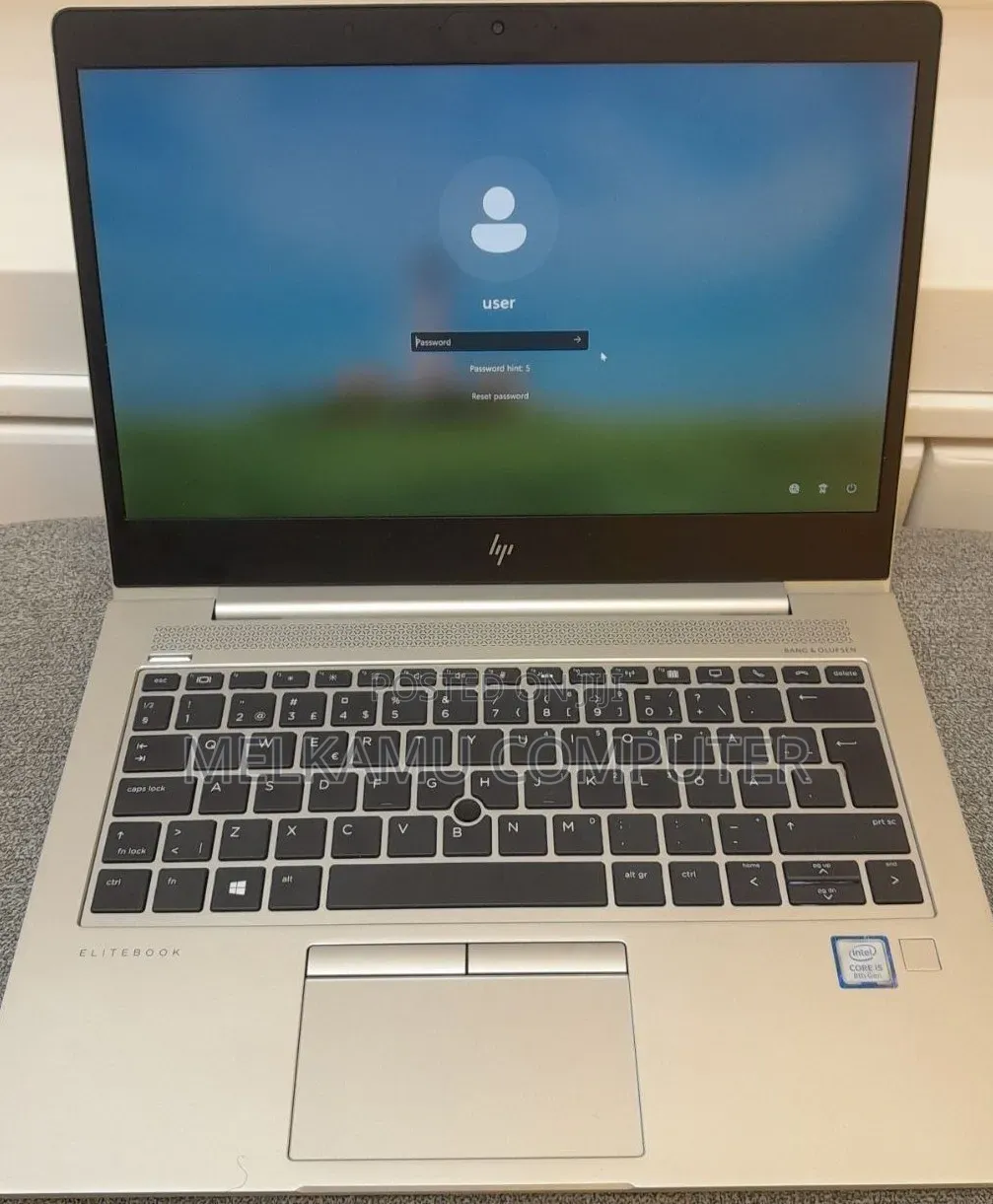New Laptop HP EliteBook 830 G5 8GB Intel Core i5 SSD 512GB