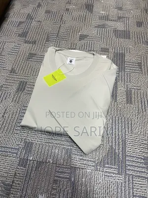 New Fashion" Minimalist Tees