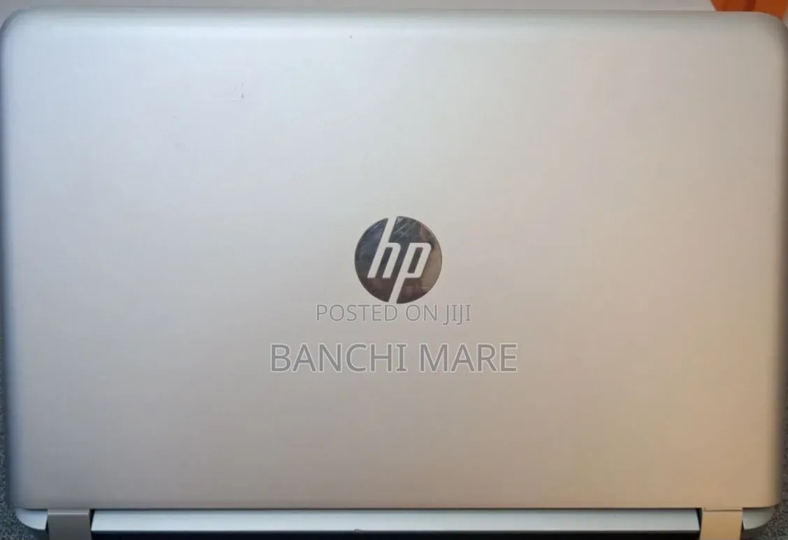 New Laptop HP Pavilion 15 8GB Intel Core i5 HDD 1T