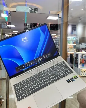 New Laptop HP Pavilion 15 16GB Intel Core i7 SSD 1T