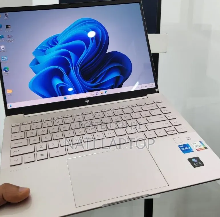 New Laptop HP Pavilion 14 16GB Intel Core i5 SSD 1T