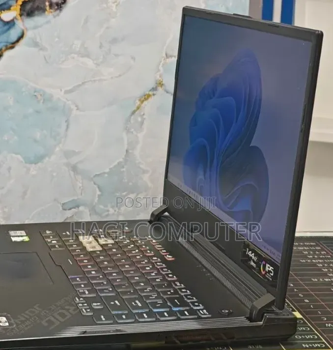 New Laptop Asus ROG Strix G15 16GB Intel Core i7 SSD 512GB