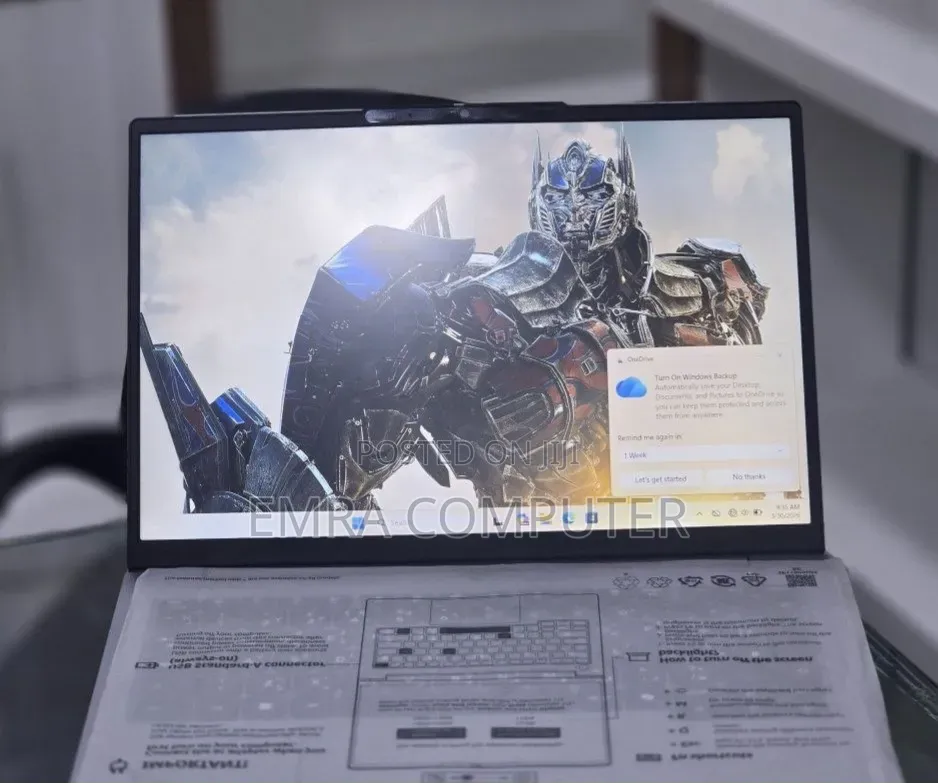 New Laptop Lenovo 16GB Intel Core Ultra 7 SSD 512GB