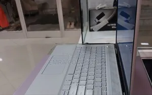 New Laptop HP 16GB Intel Core i5 SSD 512GB