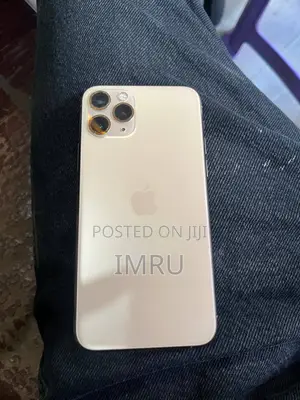 Apple iPhone 11 Pro Max 64 GB Gold