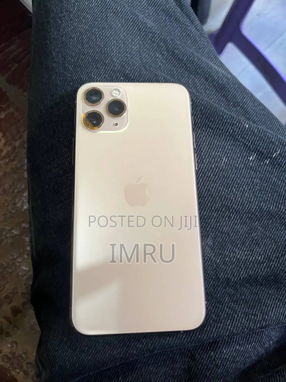 Apple iPhone 11 Pro Max 64 GB Gold