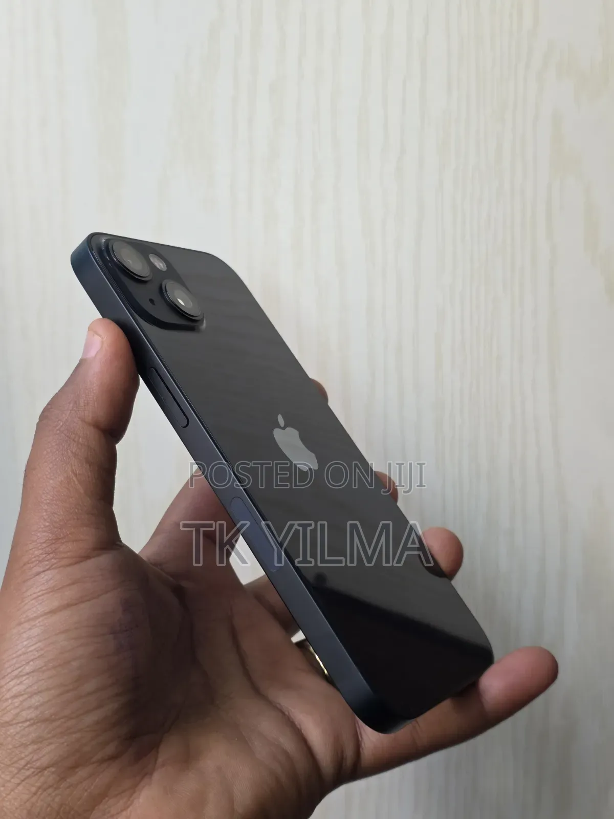 New Apple iPhone 13 128 GB Black