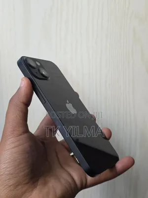 New Apple iPhone 13 128 GB Black