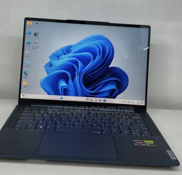 New Laptop Lenovo Yoga 7i 16GB AMD Ryzen 7 SSD 512GB