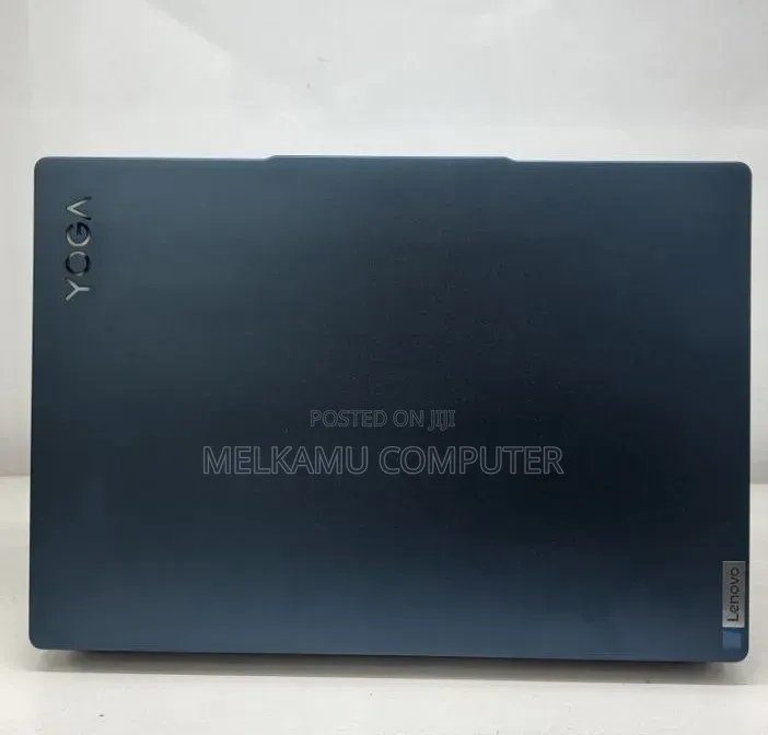 New Laptop Lenovo Yoga 7i 16GB AMD Ryzen 7 SSD 512GB