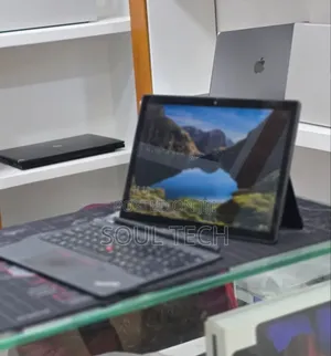 New Laptop Lenovo ThinkPad X1 16GB Intel Core i7 SSD 512GB