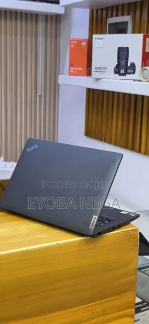 New Laptop Lenovo ThinkPad E14 Gen 4 16GB AMD Ryzen 7 SSD 512GB