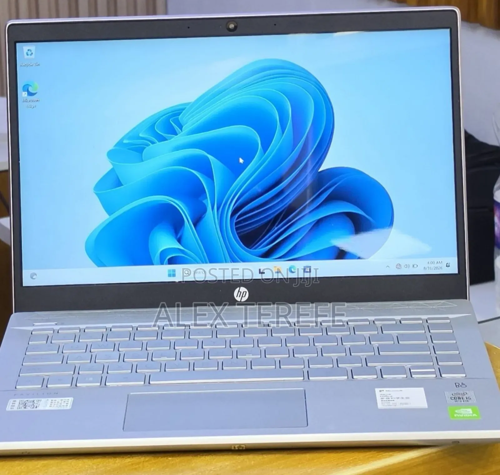 New Laptop HP Pavilion 14 8GB Intel Core i5 SSD 512GB