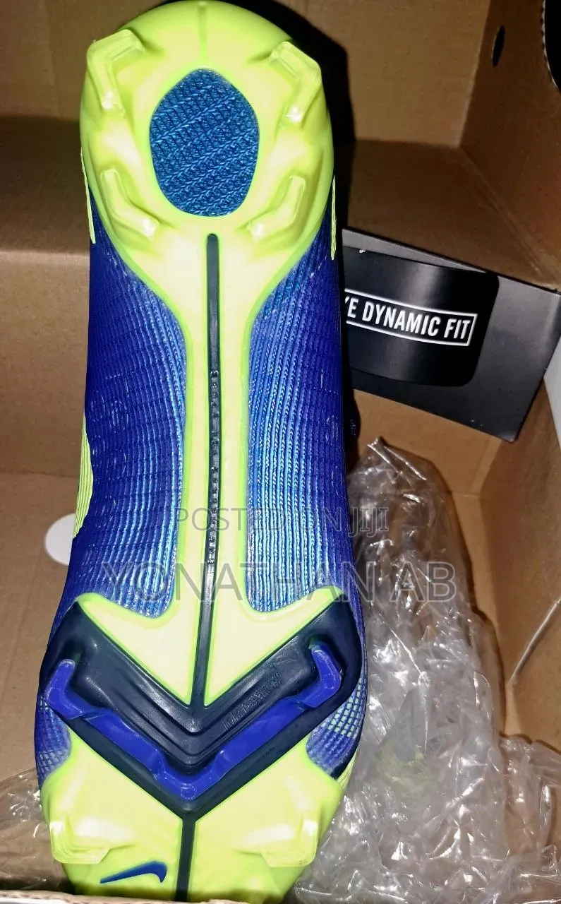 Nike Mercurial Vapor Football Shoes