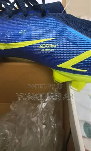 Nike Mercurial Vapor Football Shoes