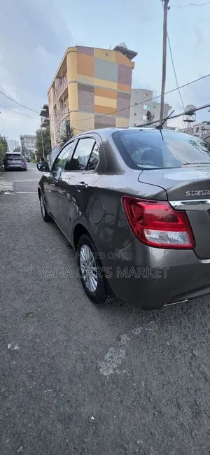 Suzuki Dzire 2022 Brown