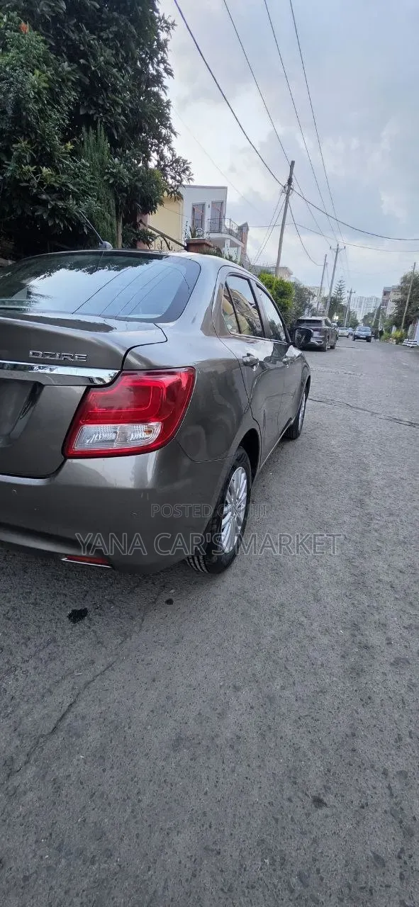 Suzuki Dzire 2022 Brown