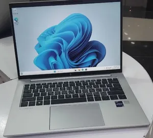 New Laptop HP EliteBook 840 G10 16GB Intel Core i7 SSD 512GB
